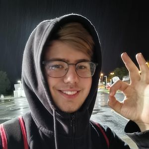 Meet your Posher, Sam